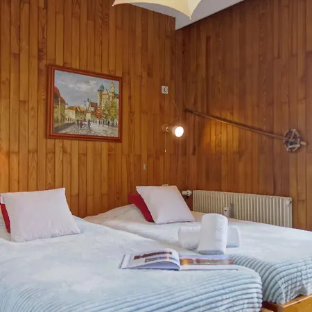 Les Grandes Balmes I Et Ii - Le Lac-9 By Interhome *